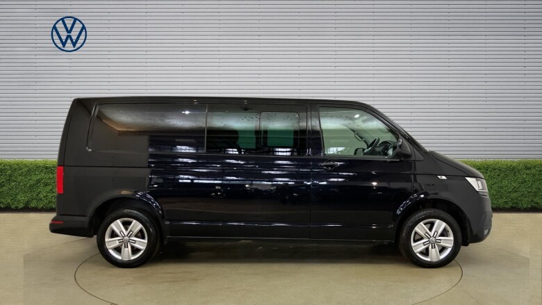 Volkswagen Transporter T32 Lwb Diesel 2.0 TDI 150 Highline Kombi Van DSG